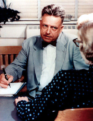Alfred Kinsey at an interview photo: Bill Dellenbeck, ©Kinsey Institute