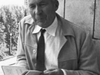 Kolmogorov and the Foundations of Probability Theory