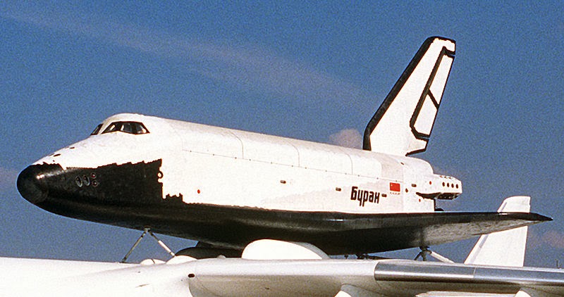 Soviet Buran Spacecraft at Le Bourget air show (1989)