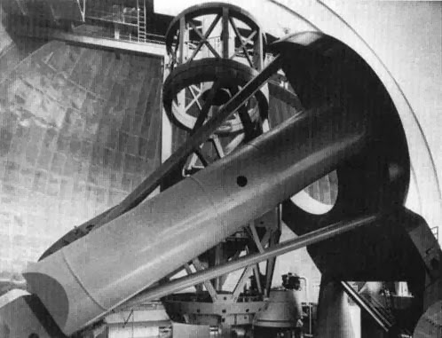 Mt.Palomar's 200-inch Telescope, pointing to the zenith
