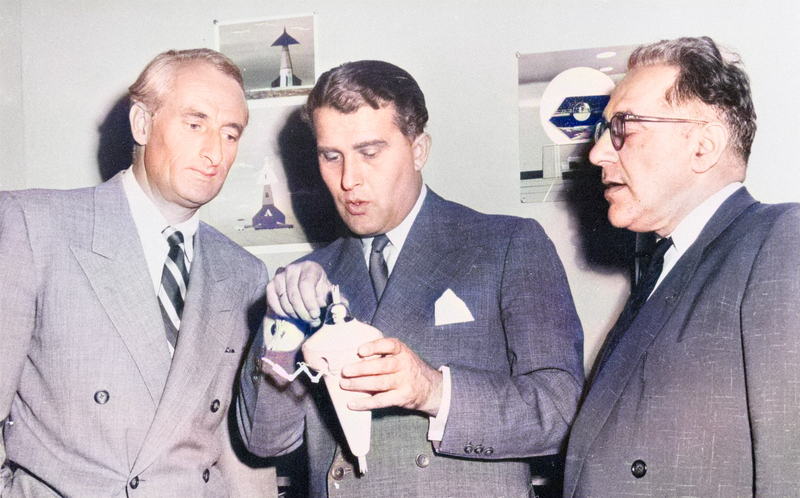 Willy Ley (right), with Wernher von Braun (center), and Dr. Heinz Haber (left)