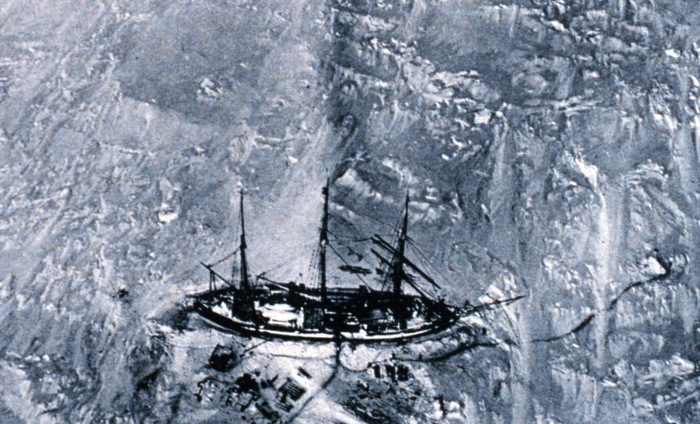 The Gauss enclosed in the ice. Photo taken from a balloon, the first aerial photography in Antarctica