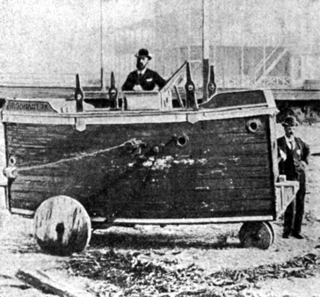 The Argonaut Junior was the first successful submarine built by engineer Simon Lake. She was tapered at both ends, made of wood (Pitch Pine), and had three wheels to keep her from getting stuck to the sea bottom.