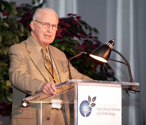 Norman Ernest Borlaug (1914-2009)