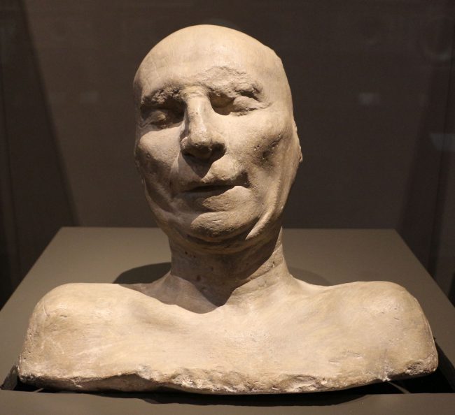 Death Mask of Filippo Brunelleschi, photo: Sailko, CC BY 3.0 <https://creativecommons.org/licenses/by/3.0>, via Wikimedia Commons
